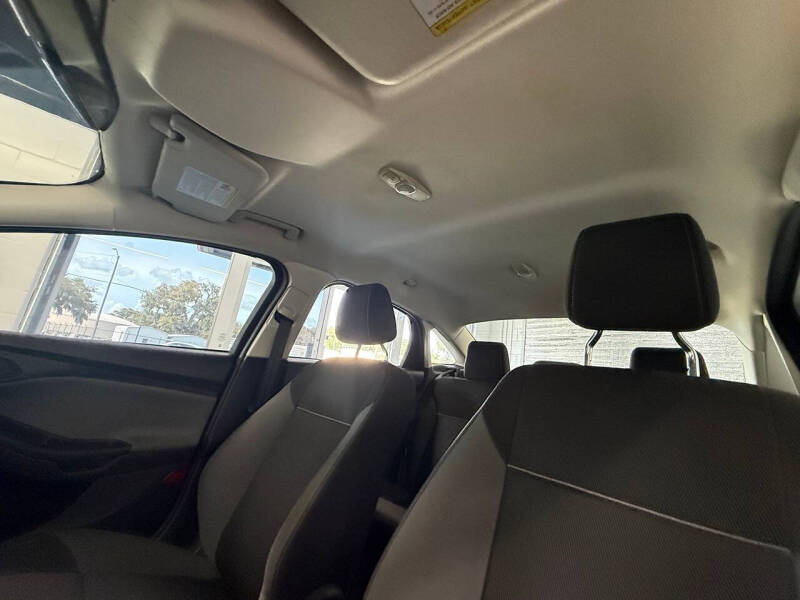 2012 Ford Focus S