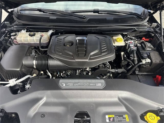 2023 Jeep Wagoneer L Series III