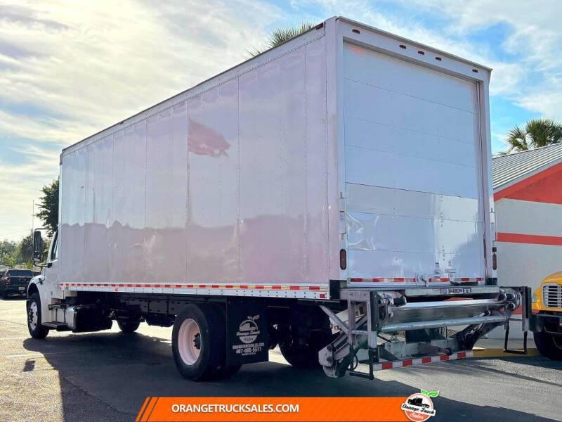 2020 Freightliner M2 106