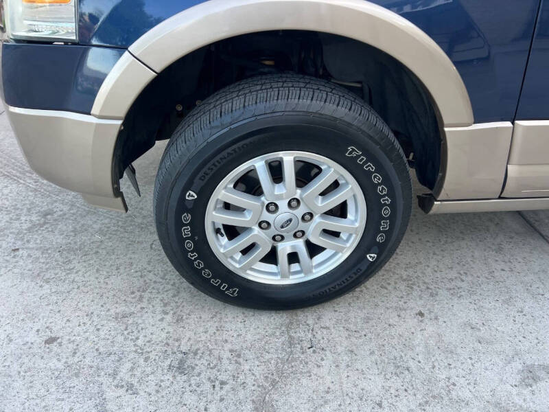 2013 Ford Expedition XLT