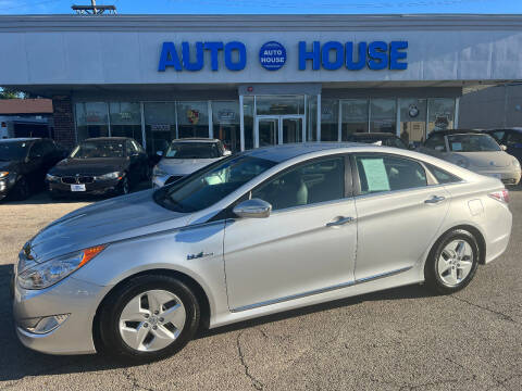 2012 Hyundai Sonata Hybrid for sale at Auto House Motors in Downers Grove IL