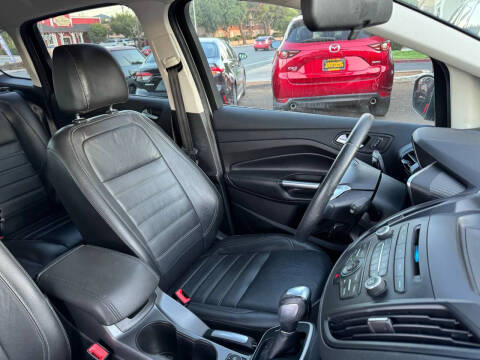 2017 Ford C-MAX Energi SE