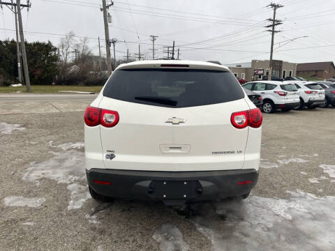 2012 Chevrolet Traverse LS