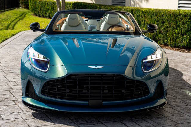 2026 Aston Martin DB12 Volante