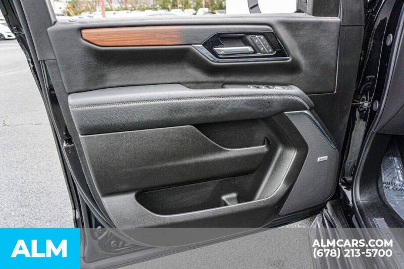 2025 GMC Yukon Denali