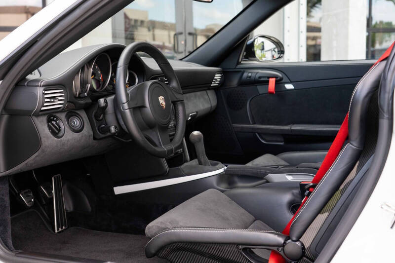 2011 Porsche 911 GT3 RS