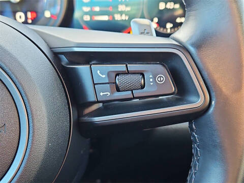 2020 Porsche 911 Carrera