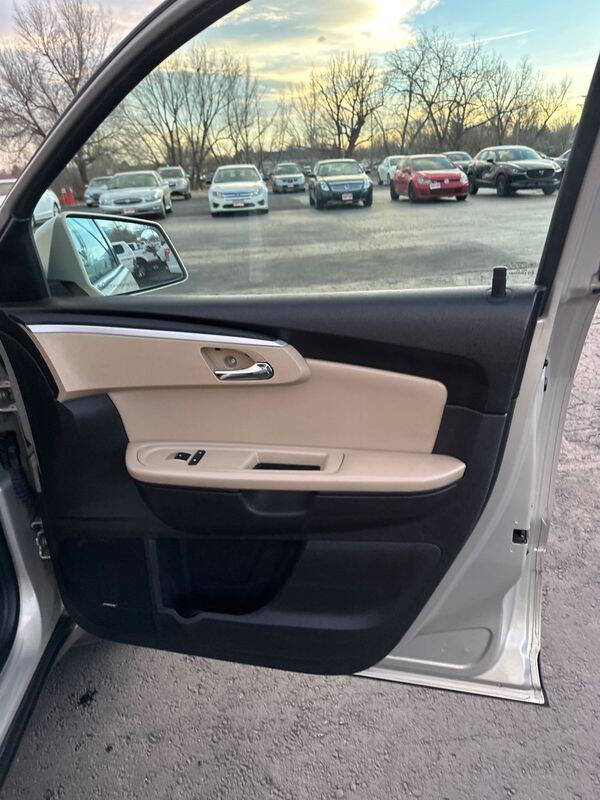 2012 Chevrolet Traverse LTZ