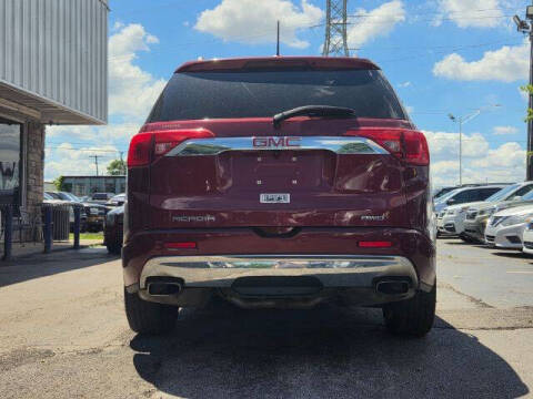 2017 GMC Acadia Denali