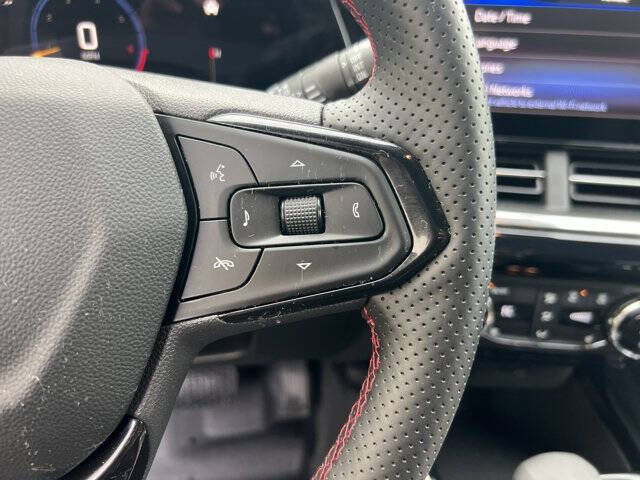 2025 Chevrolet Trax RS