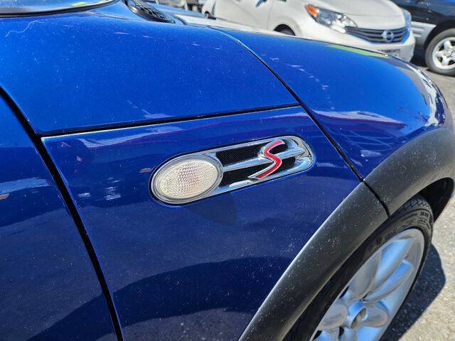 2005 MINI Cooper S