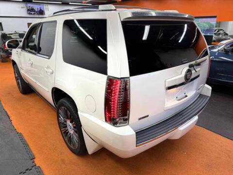 2012 Cadillac Escalade Premium