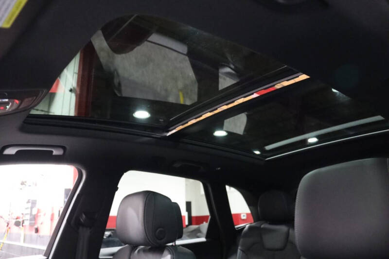 2020 Audi SQ5 3.0T quattro Premium Plus