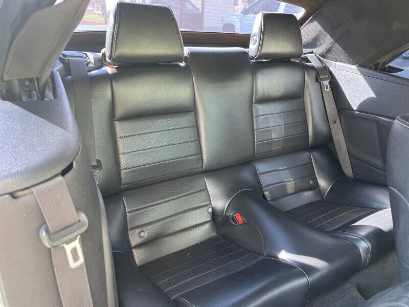 2014 Ford Mustang V6