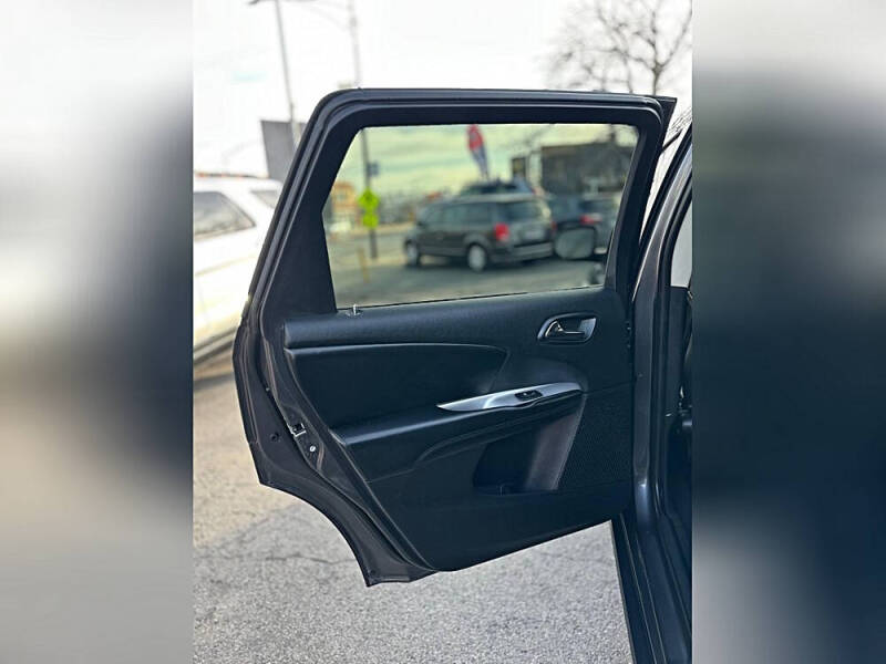 2014 Dodge Journey American Value Package