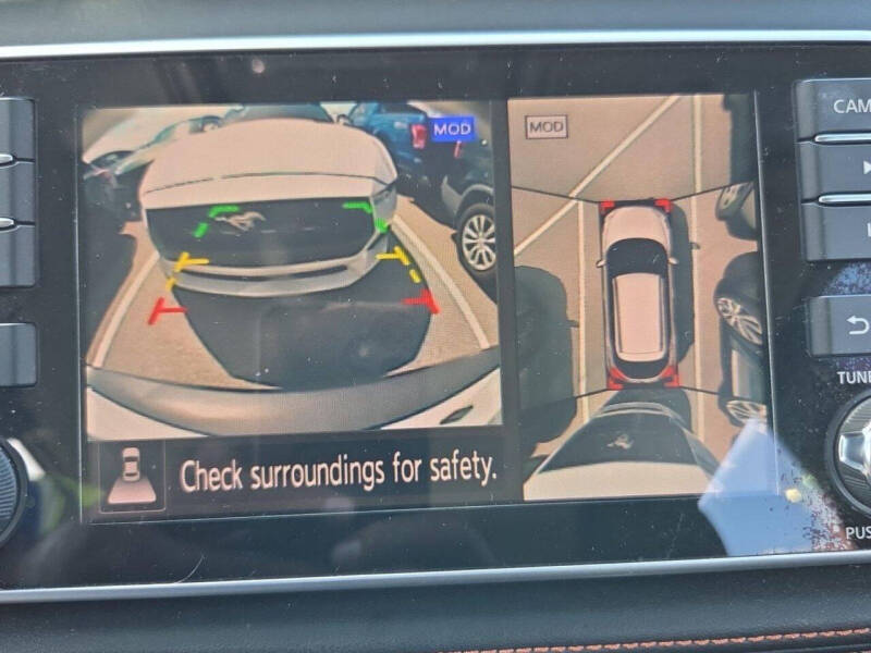2019 Nissan Kicks SR