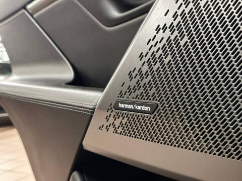 2025 BMW 5 Series 530i xDrive