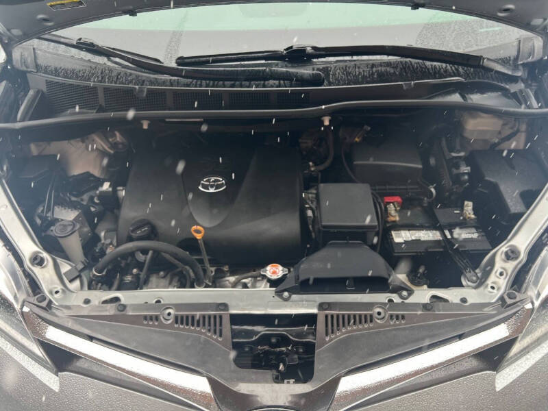 2019 Toyota Sienna Limited Premium 7-Passenger