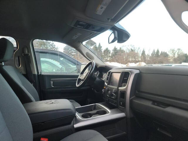 2021 RAM 1500 Classic SLT