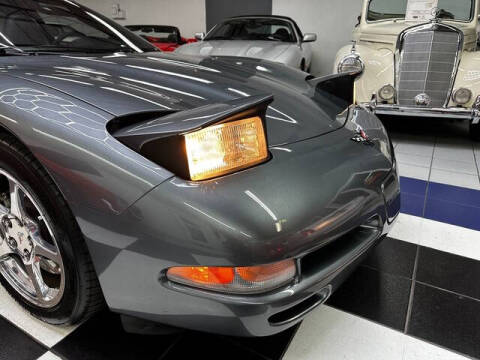 2004 Chevrolet Corvette