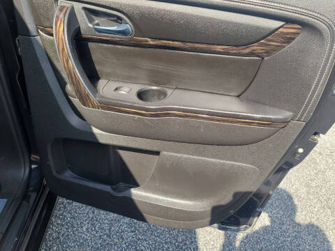 2013 GMC Acadia Denali