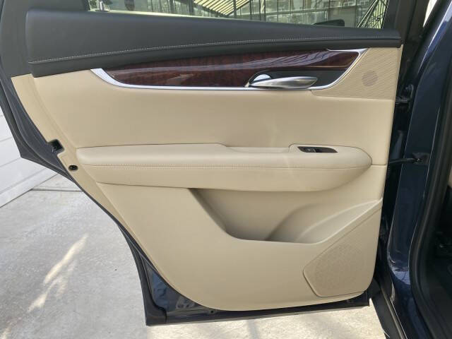 2018 Cadillac XT5 Premium Luxury