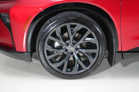 2025 Toyota Crown Signia Limited