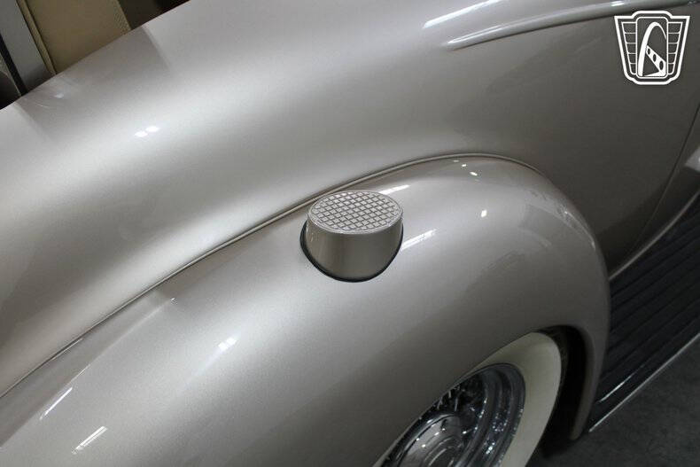 1937 Packard 115C