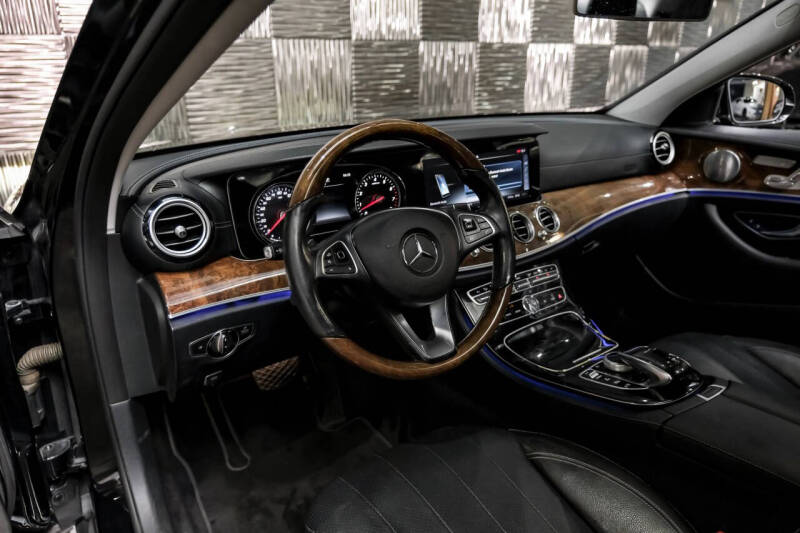 2017 Mercedes-Benz E-Class E 300