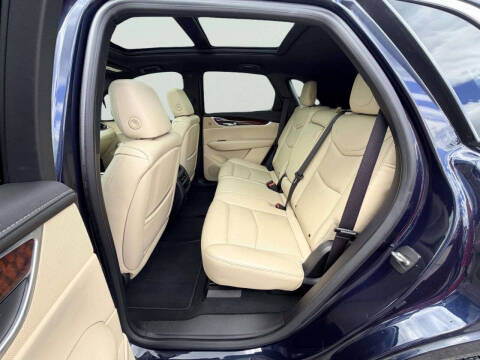 2017 Cadillac XT5 Premium Luxury