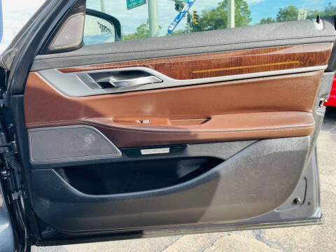 2018 BMW 7 Series 740i