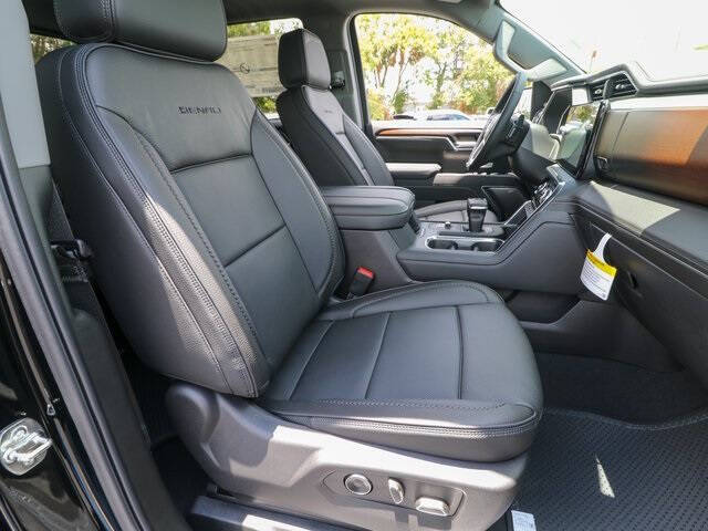 2025 GMC Sierra 1500