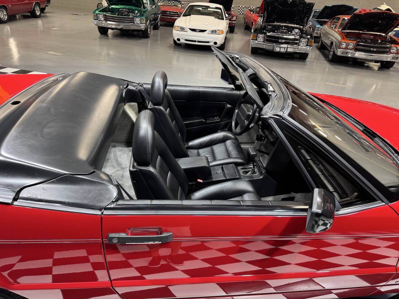 1990 Cadillac Allante 33