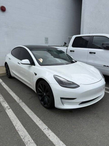 2021 Tesla Model 3 Standard Range Plus