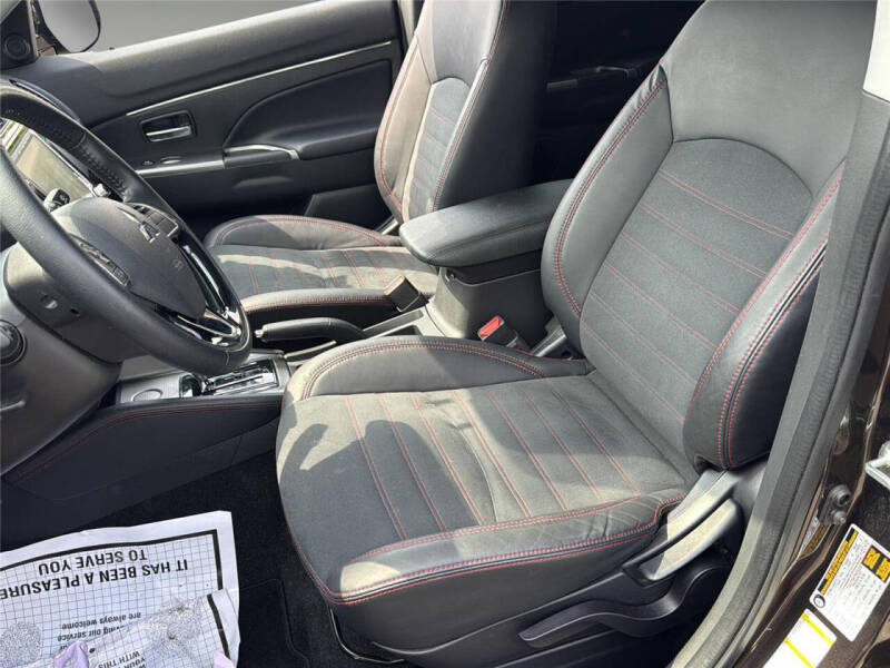 2022 Mitsubishi Outlander Sport SE