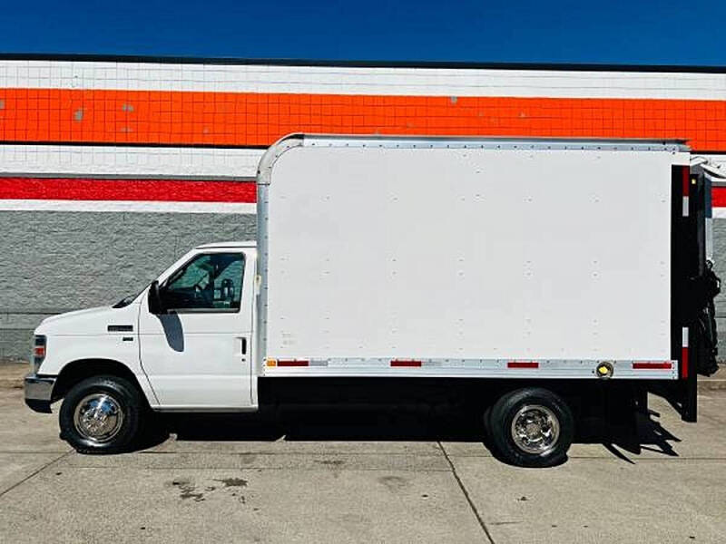 2013 Ford E-Series