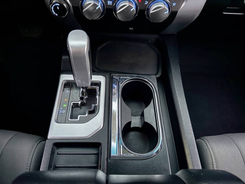 2014 Toyota Tundra SR5