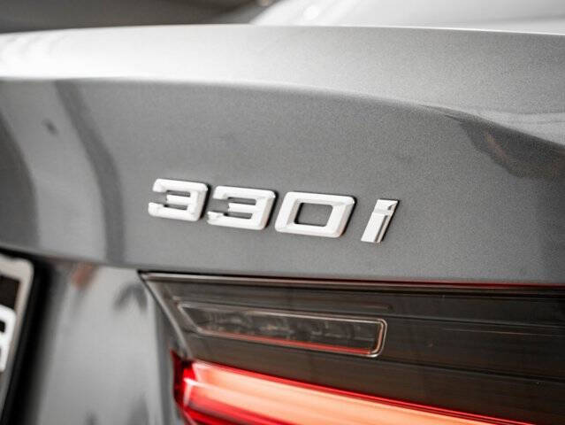 2025 BMW 3 Series 330i xDrive