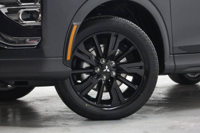 2026 Mitsubishi Eclipse Cross LE