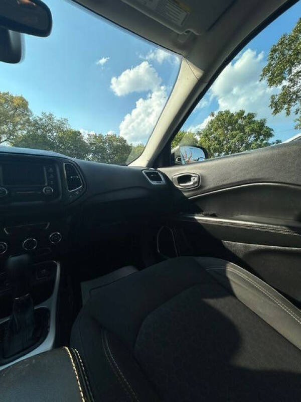 2017 Jeep Compass Sport