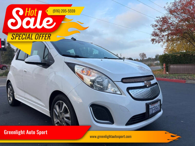 2014 Chevrolet Spark 2LT's photo