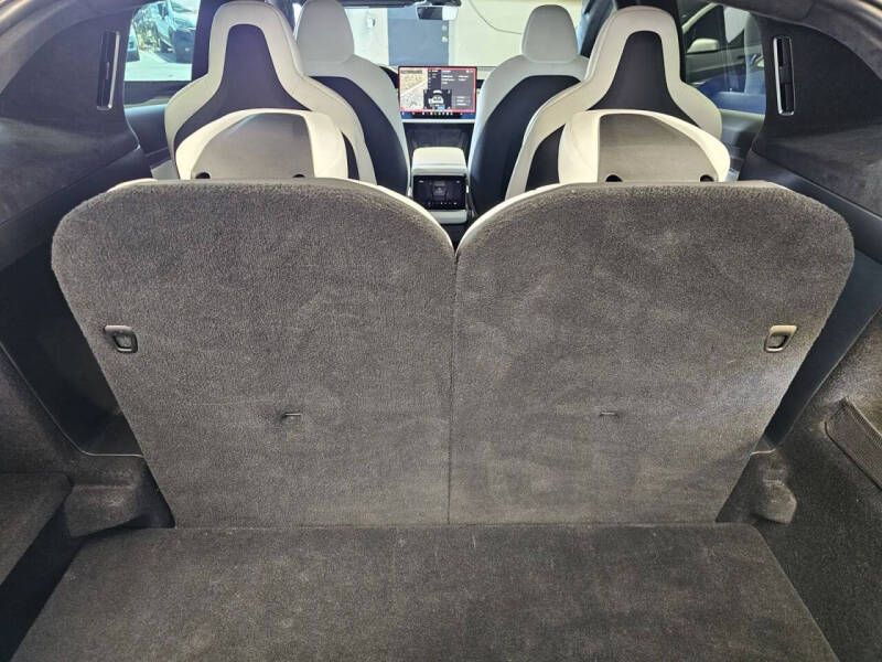 2022 Tesla Model X
