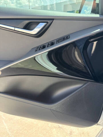 2023 Kia Niro EX Touring