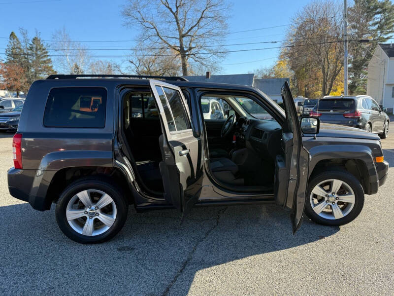 2015 Jeep Patriot Latitude photo 7