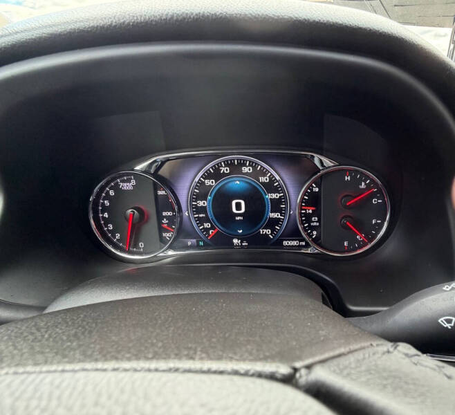 2017 GMC Acadia Denali