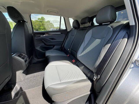 2025 Volkswagen Tiguan SE 4Motion