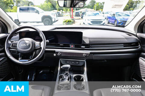 2025 Kia Carnival SX