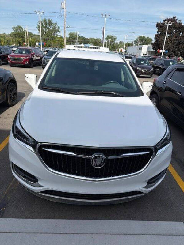 2021 Buick Enclave Essence
