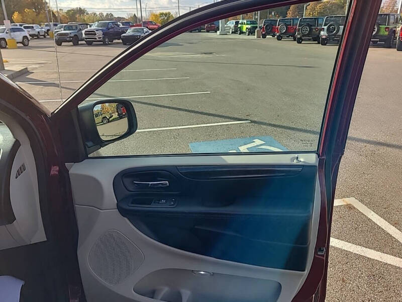 2017 Dodge Grand Caravan SE