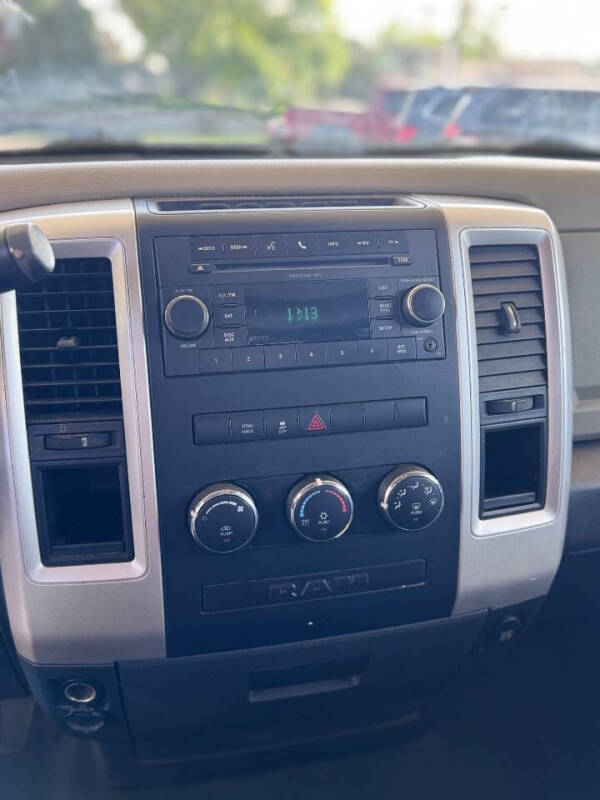 2011 RAM 1500 SLT